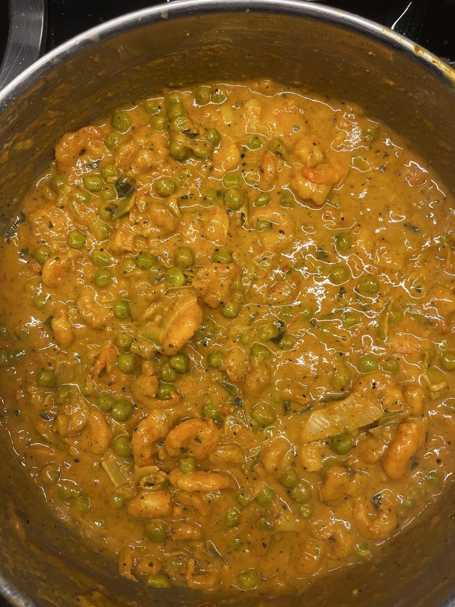 scampi and peas curry